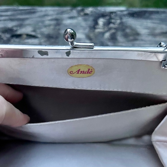 Vintage 1969’s Andè Silver Evening Bag/Hand Clutch with Snake Chain Strap - Picture 14 of 15